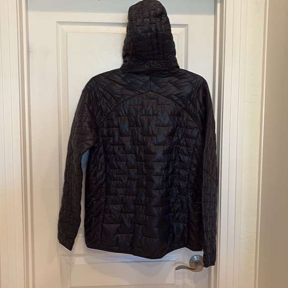 NWT Patagonia Women's Nano Puff Hoody XL Extra Large Black Puffy Hooded Jacket - Picture 11 of 13
